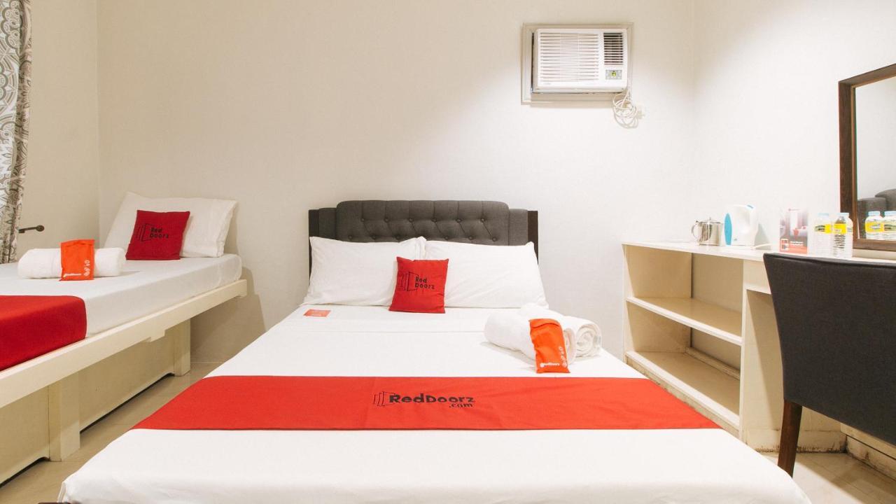 Reddoorz Premium @ Ouan'S The Farm Resort Lucena Exteriör bild