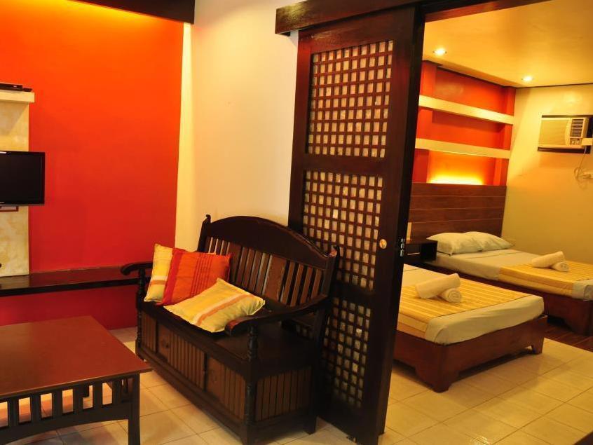 Reddoorz Premium @ Ouan'S The Farm Resort Lucena Exteriör bild